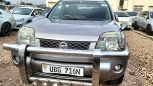 Nissan X-Trail 2006 Gray