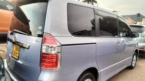 Toyota Noah 2009 Blue