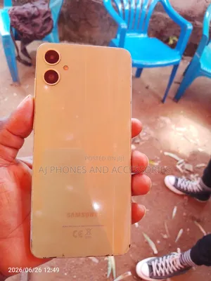 Samsung Galaxy A05 64 GB