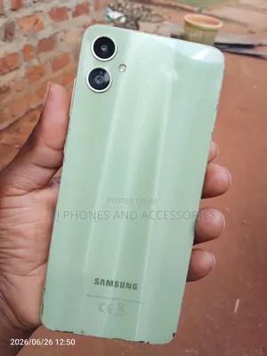 Samsung Galaxy A05 64 GB