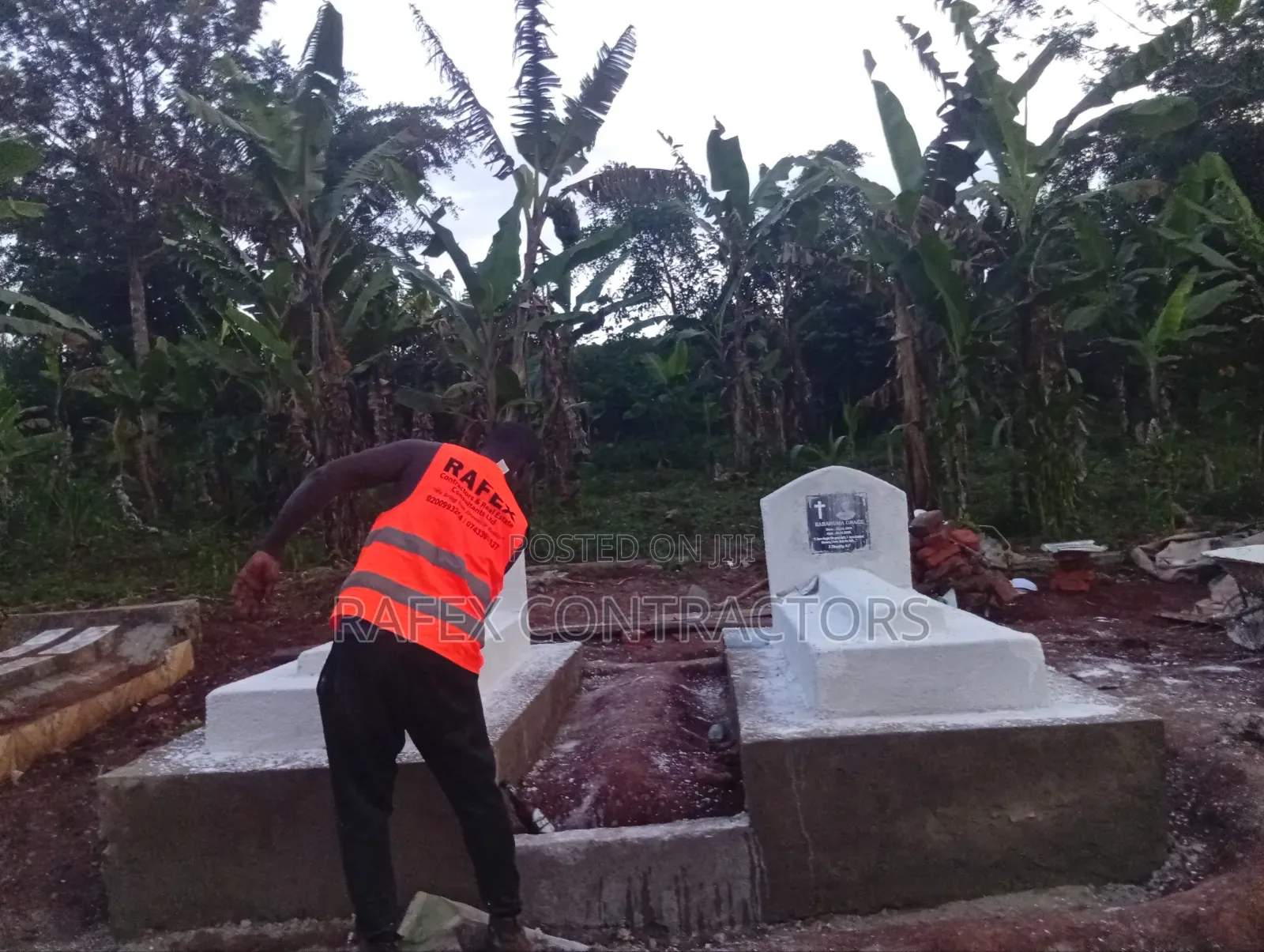 Grave Construction And Designers