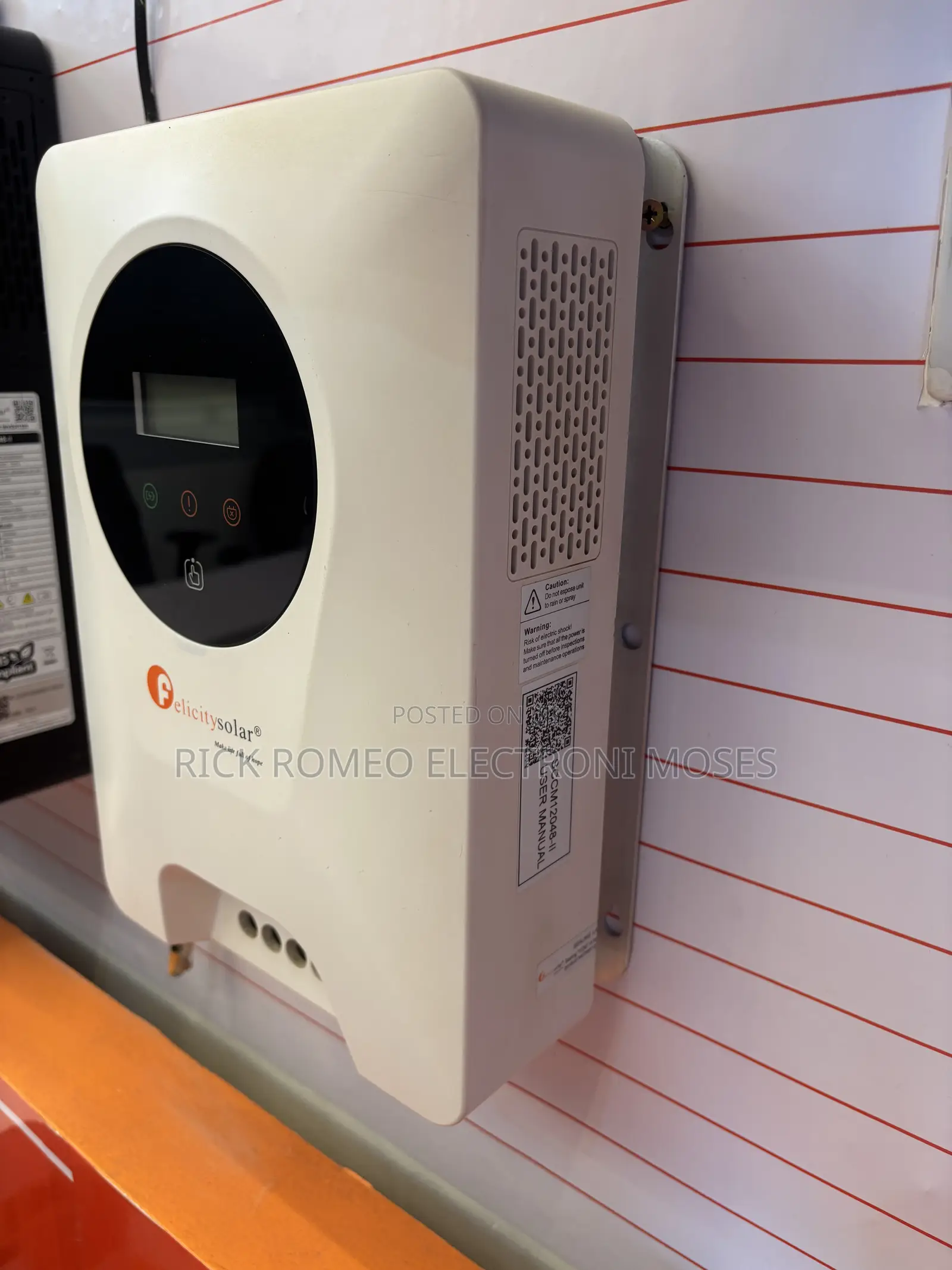100a MPPT Controller