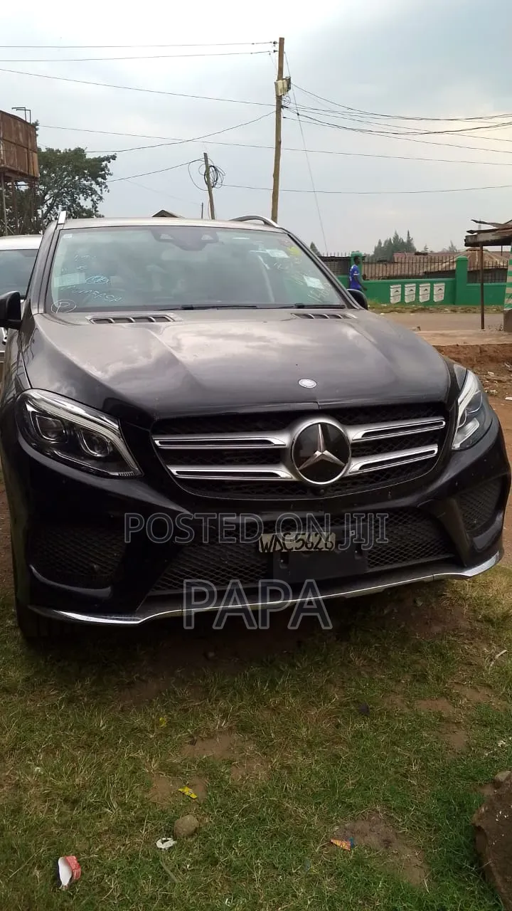Mercedes-Benz GLE-Class 2017 Black
