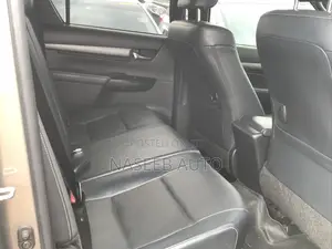 Toyota Hilux 2017 Green