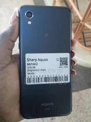 Sharp Aquos Sense 2 SHV43 32 GB Black