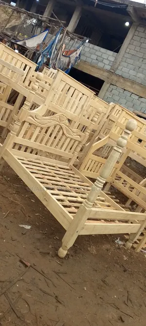 5x6 Legendary Bed
