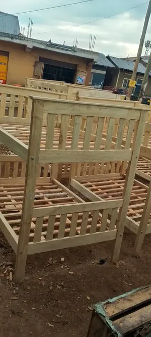 4x6 Cheering Decker Bed