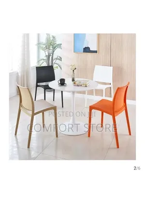 Colorful Dining Plastic Chairs for Restaurant Bar and Hotel