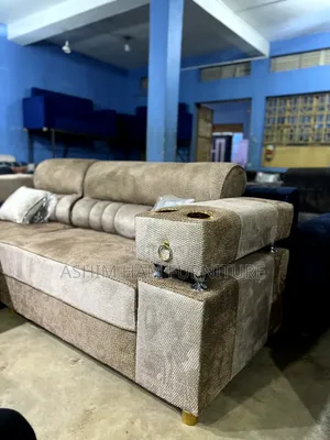 Classic Hone L -Shape 3 Seater