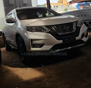 Nissan X-Trail 2.0 Petrol AWD 2017 White