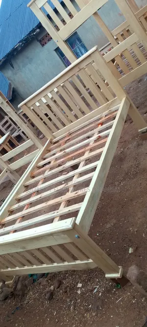 4x Spindle Bed