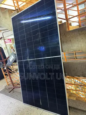705w Solar Panel