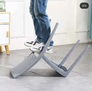 Durable Plastic Chairs With No Arm Rest for Restaurant Bar and Hotel
