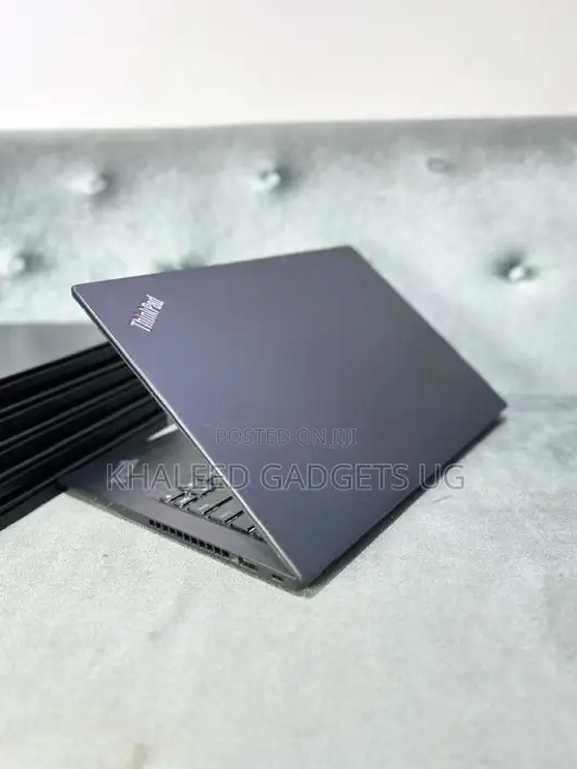 Laptop Lenovo ThinkPad T490s 16GB Intel Core i5 SSD 256GB