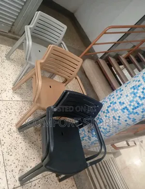Durable and Strong Plastic Chairs for Restaurant Bar Hotel and Home