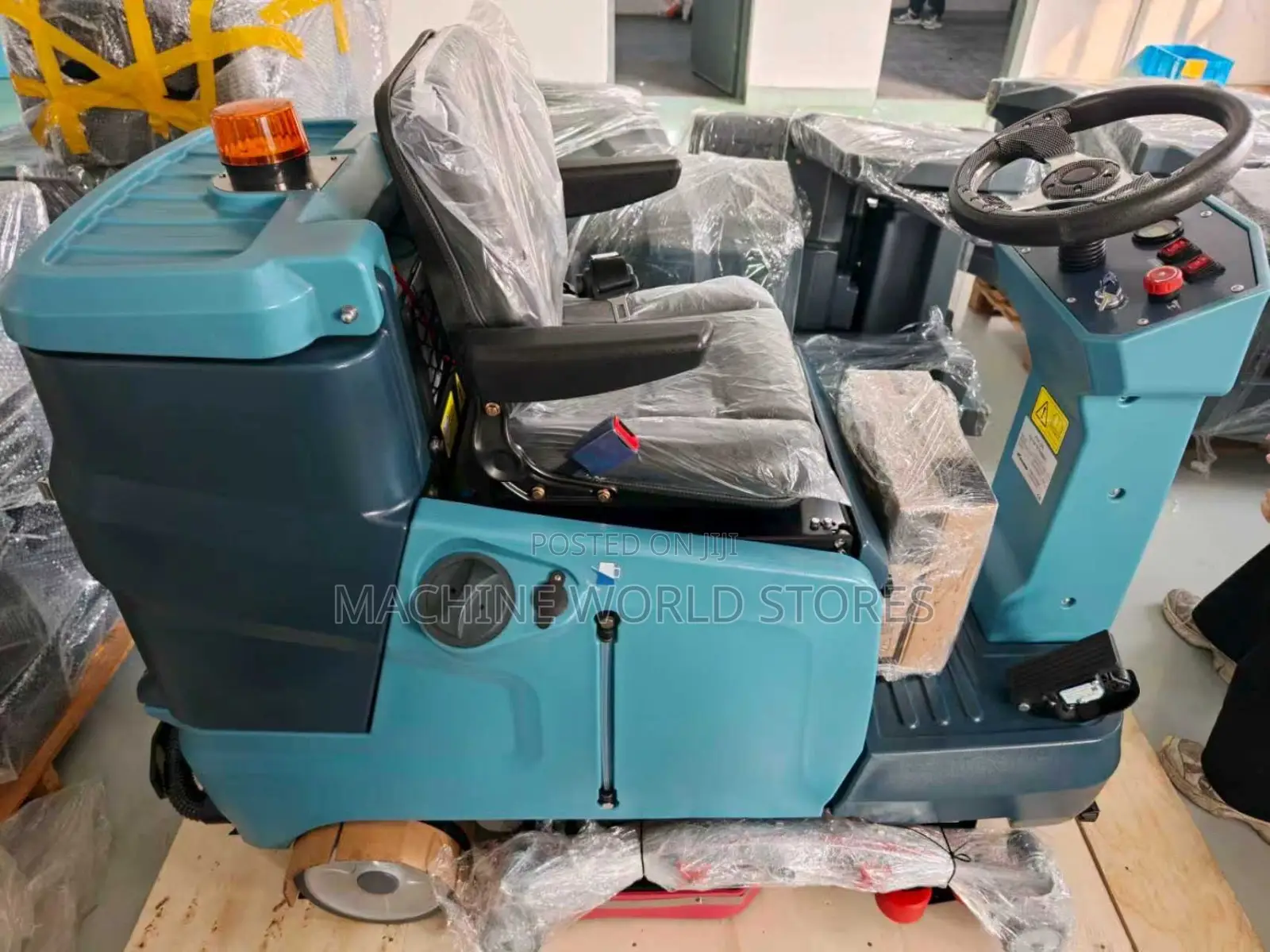 Floor Scubbing and Mopping Machine