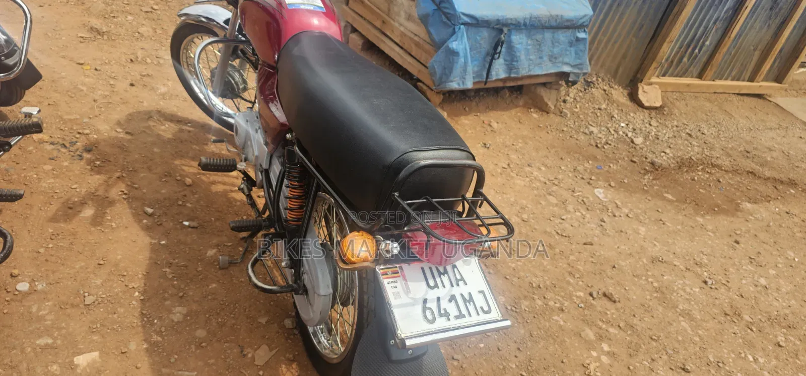 Bajaj Boxer 2026 Red