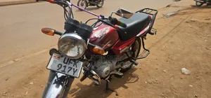 Bajaj CT 125X 2023 Red