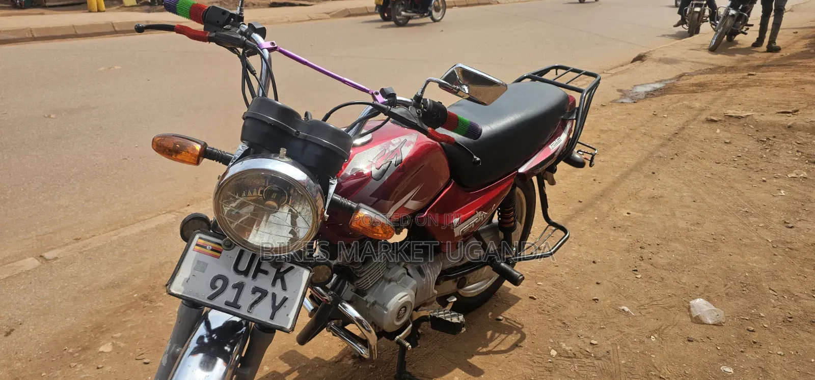 Bajaj CT 125X 2023 Red