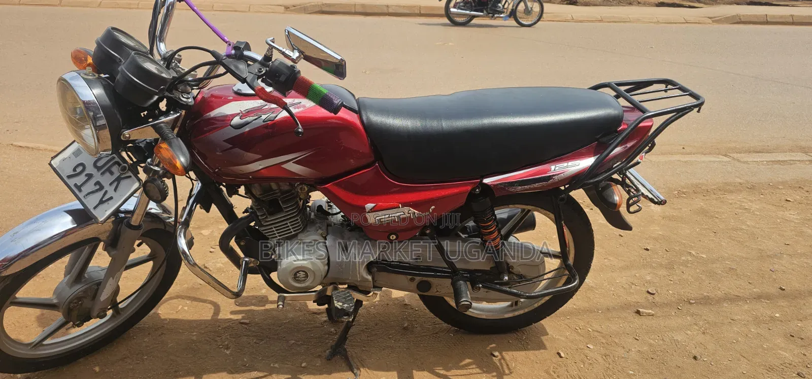 Bajaj CT 125X 2023 Red