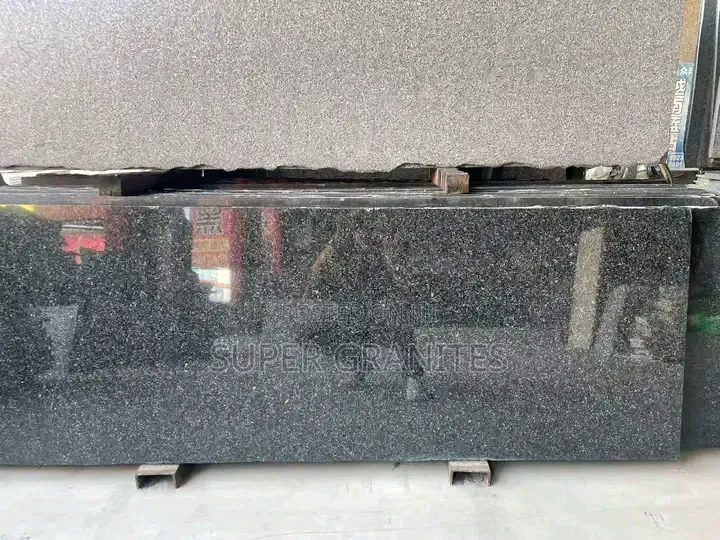 Vamia Granite Tops
