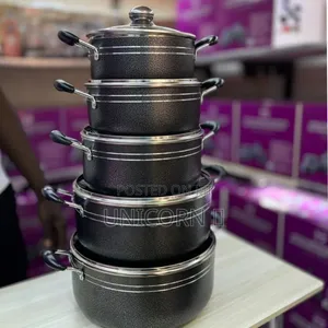 5-Piece Black Non-Stick Cookware Set – Aluminum Pots With Glass Lids