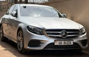 Mercedes-Benz E200 2016 Silver