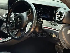 Mercedes-Benz E200 2016 Silver