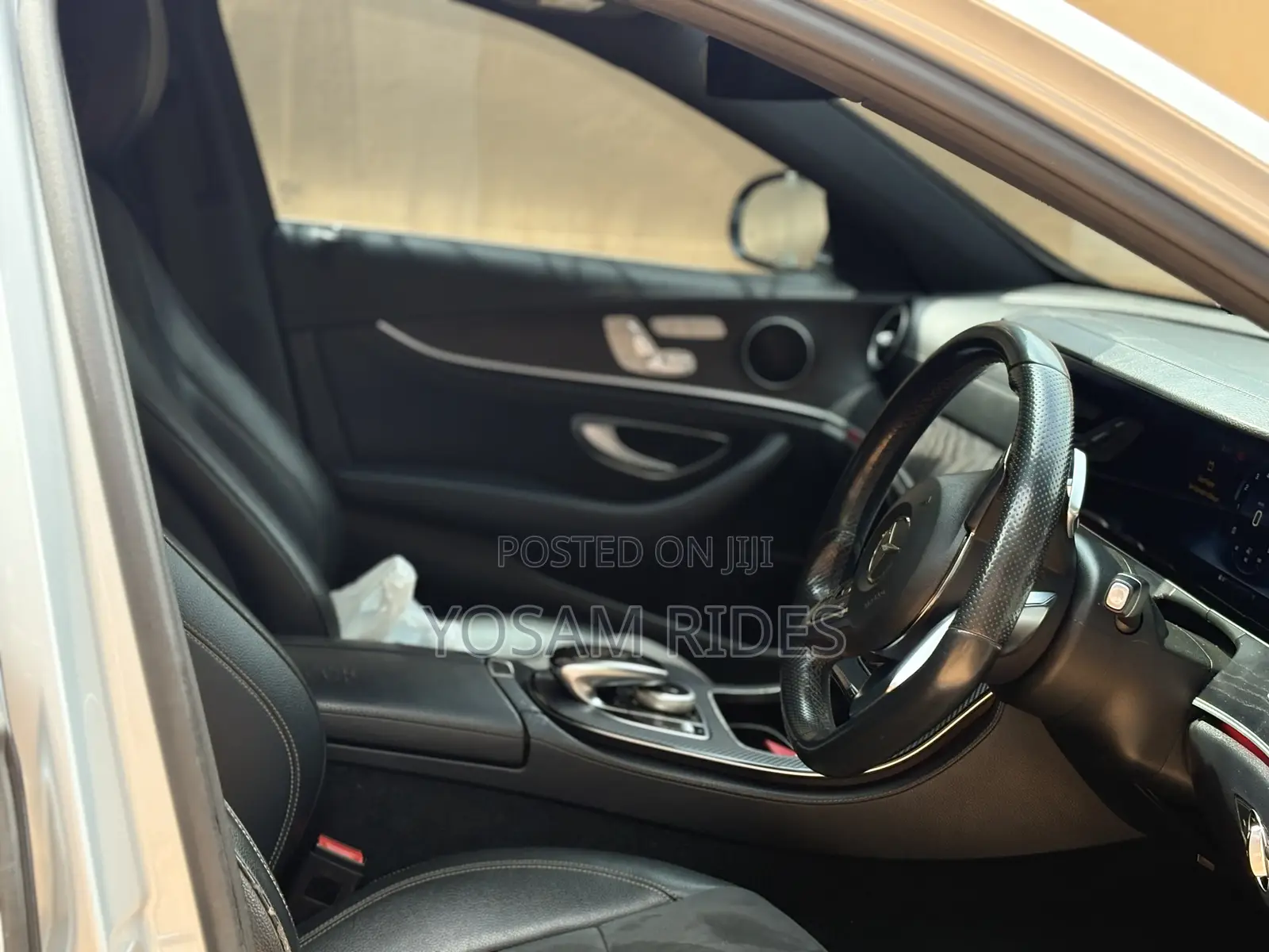 Mercedes-Benz E200 2016 Silver
