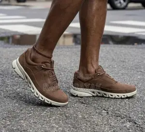 Original Brown Ecco Multi-Vent Leather Sneakers