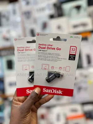 32gb Sandisk Ultra Dual Drive Go With Usb Type-C and Type-a Connectors