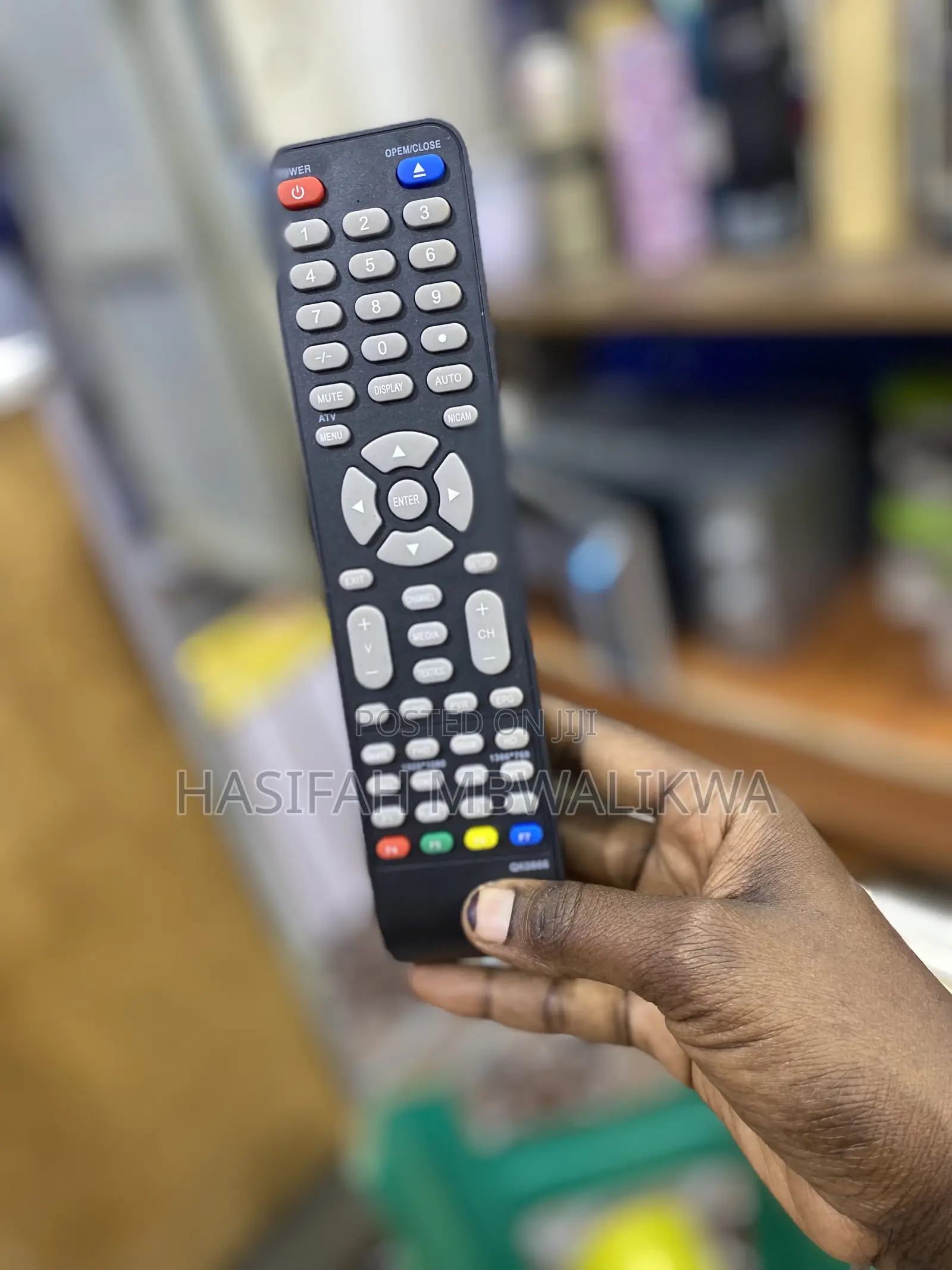 Open / Close Universal Remote for Smart Non Smart TVS