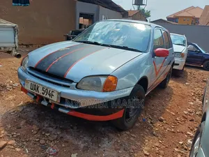 Toyota Starlet 1997 Blue