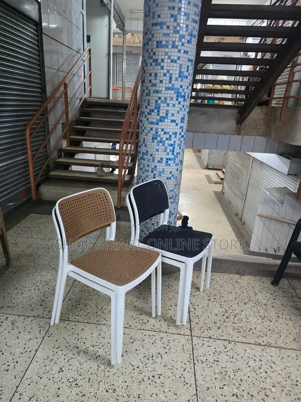 Outdoor/Indoor Stylist Plastic Chairs Plastic Chairs