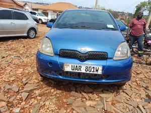 Toyota Vitz 1999 Blue