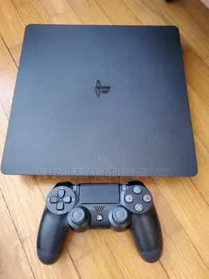 Clean Ps4 Console