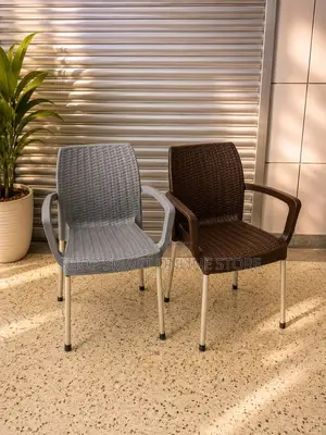 Exoden Plastic Chairs Plastic Chairs