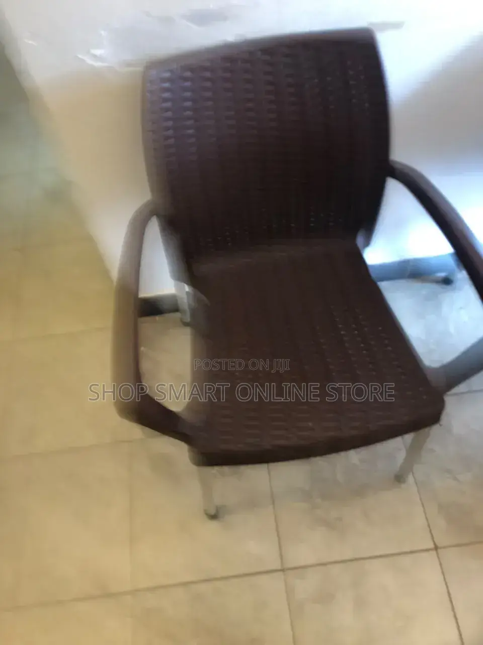 Exoden Plastic Chairs Plastic Chairs
