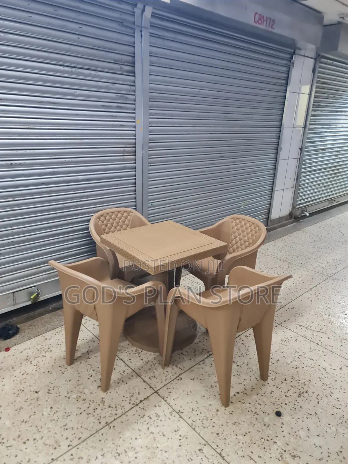 Rigid Bar Hotels Dining Restaurants Plastic Table and Chairs