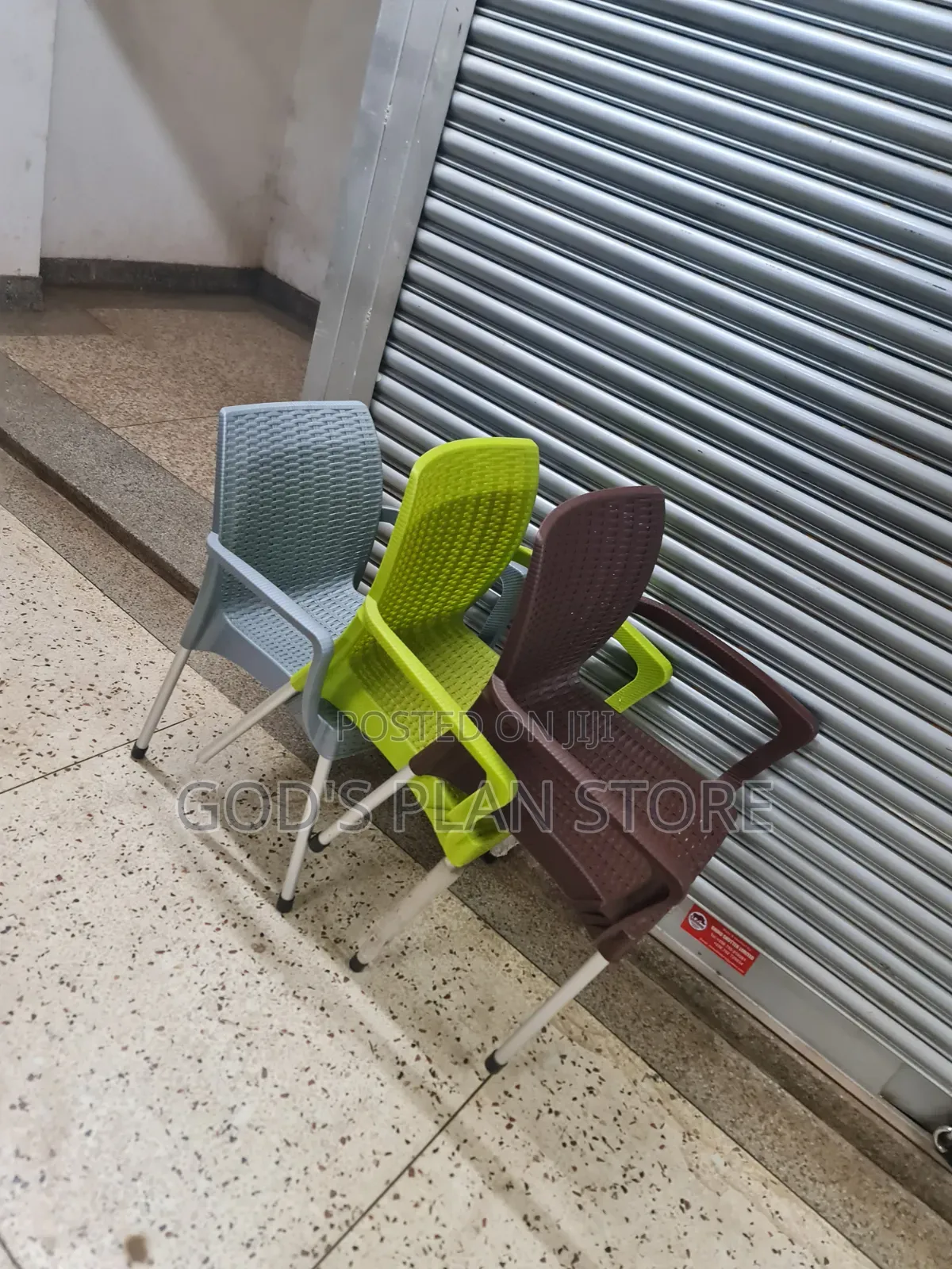 Meridian Plastic Chairs Plastic Chairs