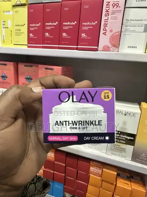 Olay Anti-Wrinkle Firm Lift SPF 15 Day Cream