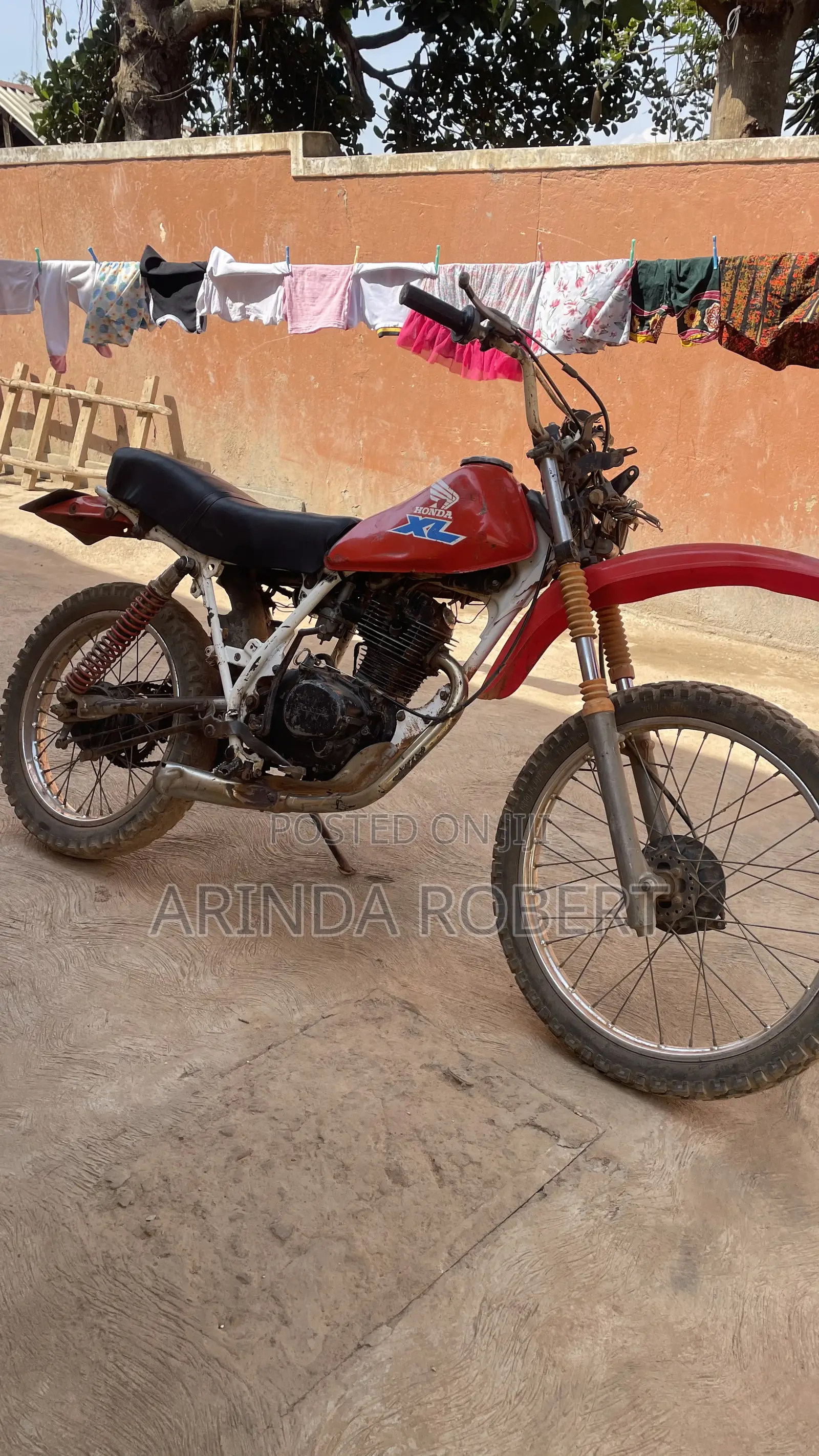 Honda XL 125 1985 Red