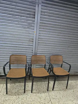Hard Armrest Plastic Chairs Plastic Chairs