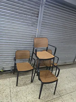 Stylishen Plastic Chairs Plastic Chairs
