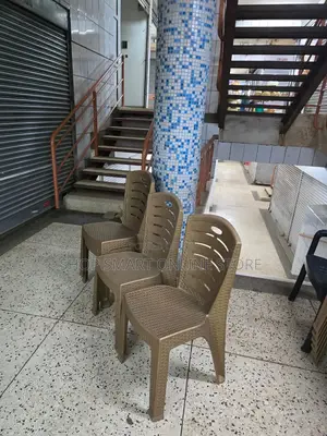 Golden Ratting Plastic Chairs Plastic Chairs