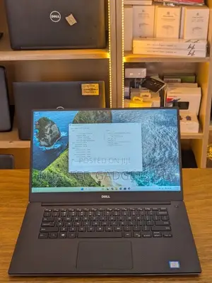 Laptop Dell Inspiron 15 5520 16GB Intel Core i7 SSD 512GB