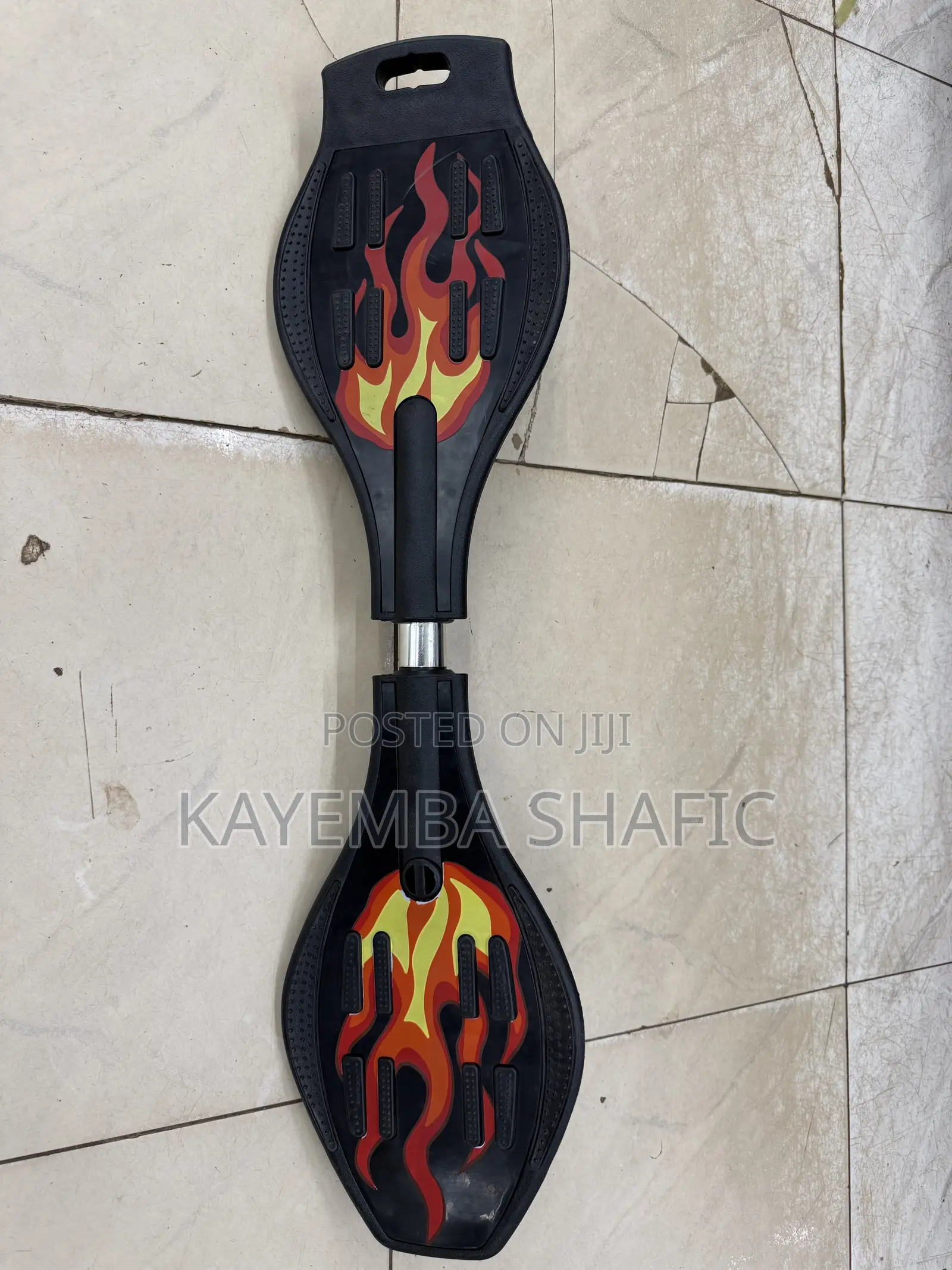 Heavy Duty 2-Wheel Waveboard / Caster Skateboard (Flame Design)