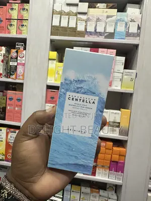 Centella Skin1004 Hyalu-Cica Water-Fit Sun Serum Sunscreen