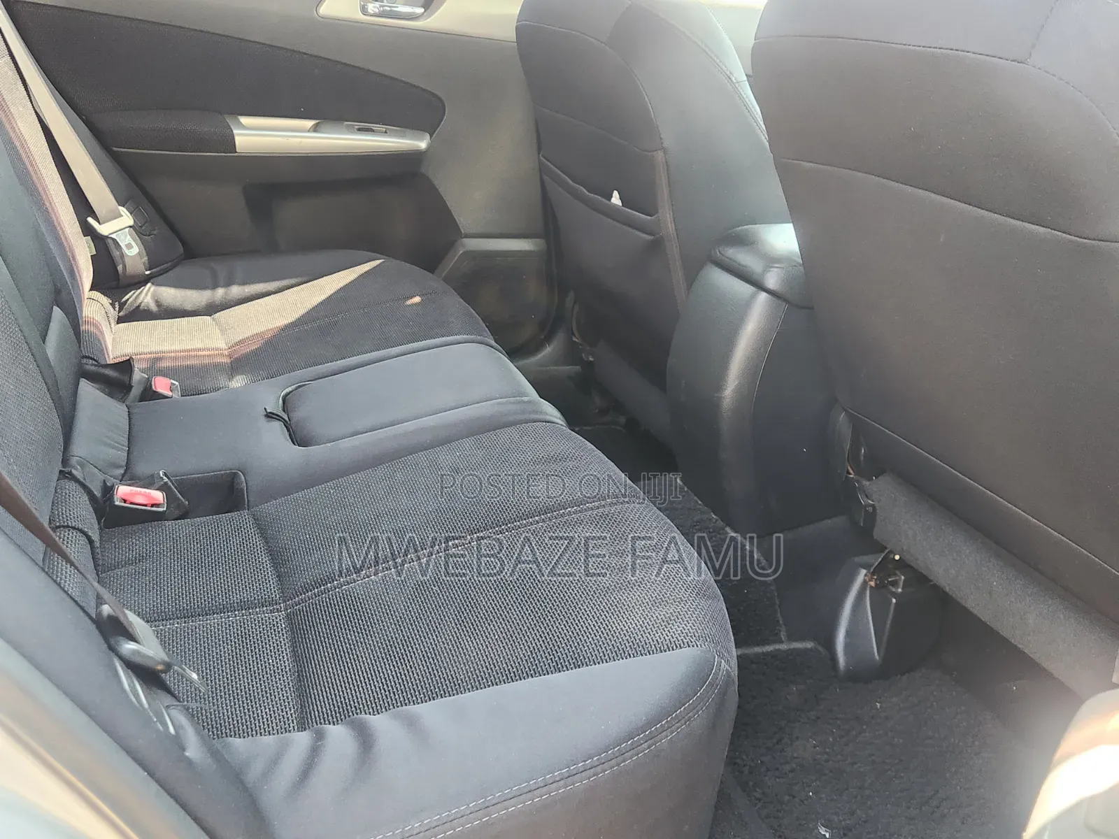 Subaru Forester 2010 Silver