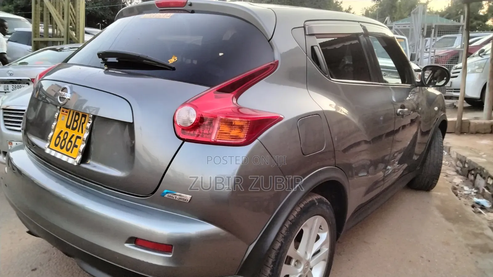 Nissan Juke 2011 Gray